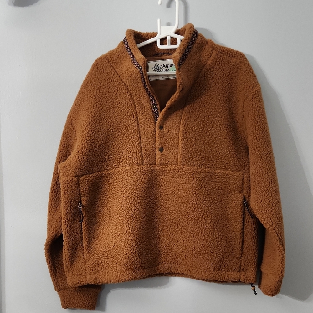 Alpine Womens Rust Brown Fleece Sweater